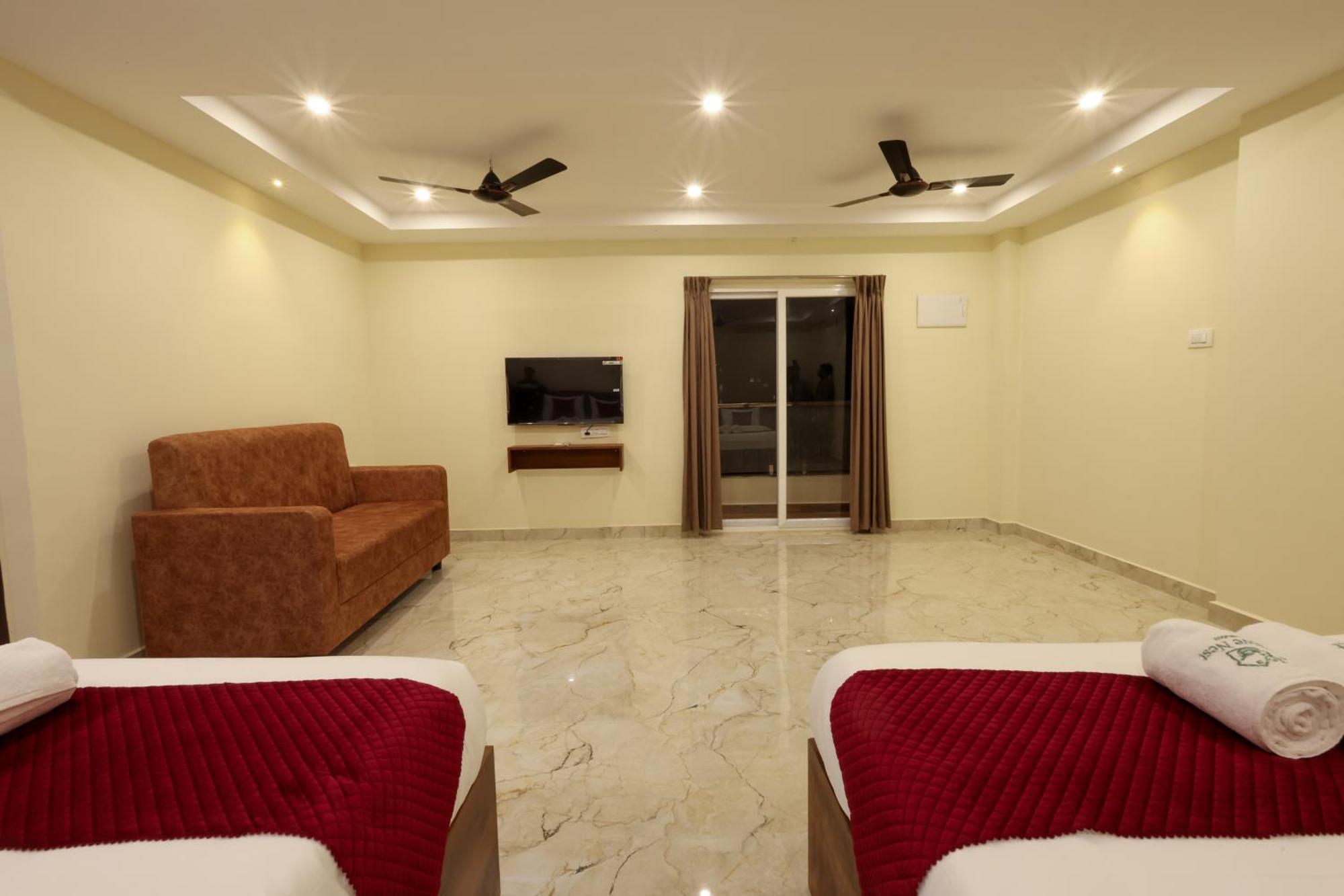 Hotel Olive Nest- Tirupati Bus Stand- 300 Meters, Railway Station- 400 Meters Esterno foto