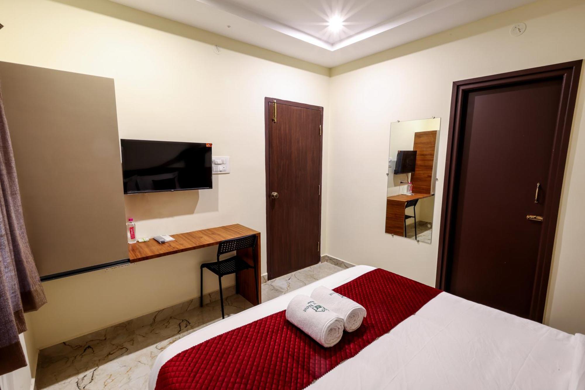 Hotel Olive Nest- Tirupati Bus Stand- 300 Meters, Railway Station- 400 Meters Esterno foto
